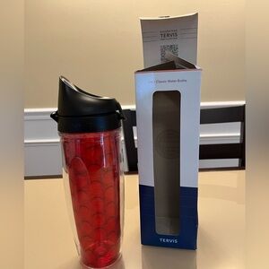 NWT! Tervis Red and Black Insulated Tumbler